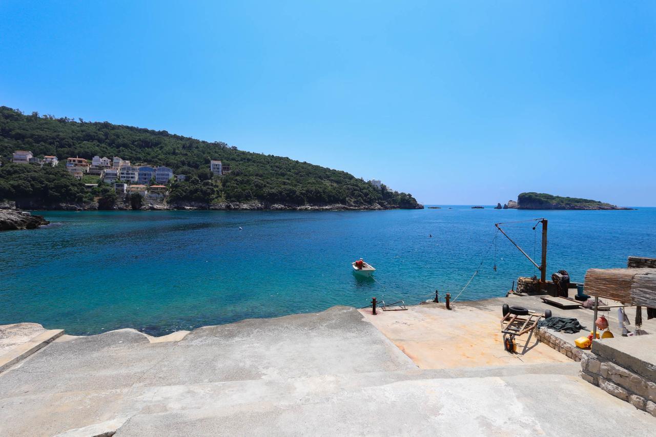 El Mar Apartments Bar Εξωτερικό φωτογραφία